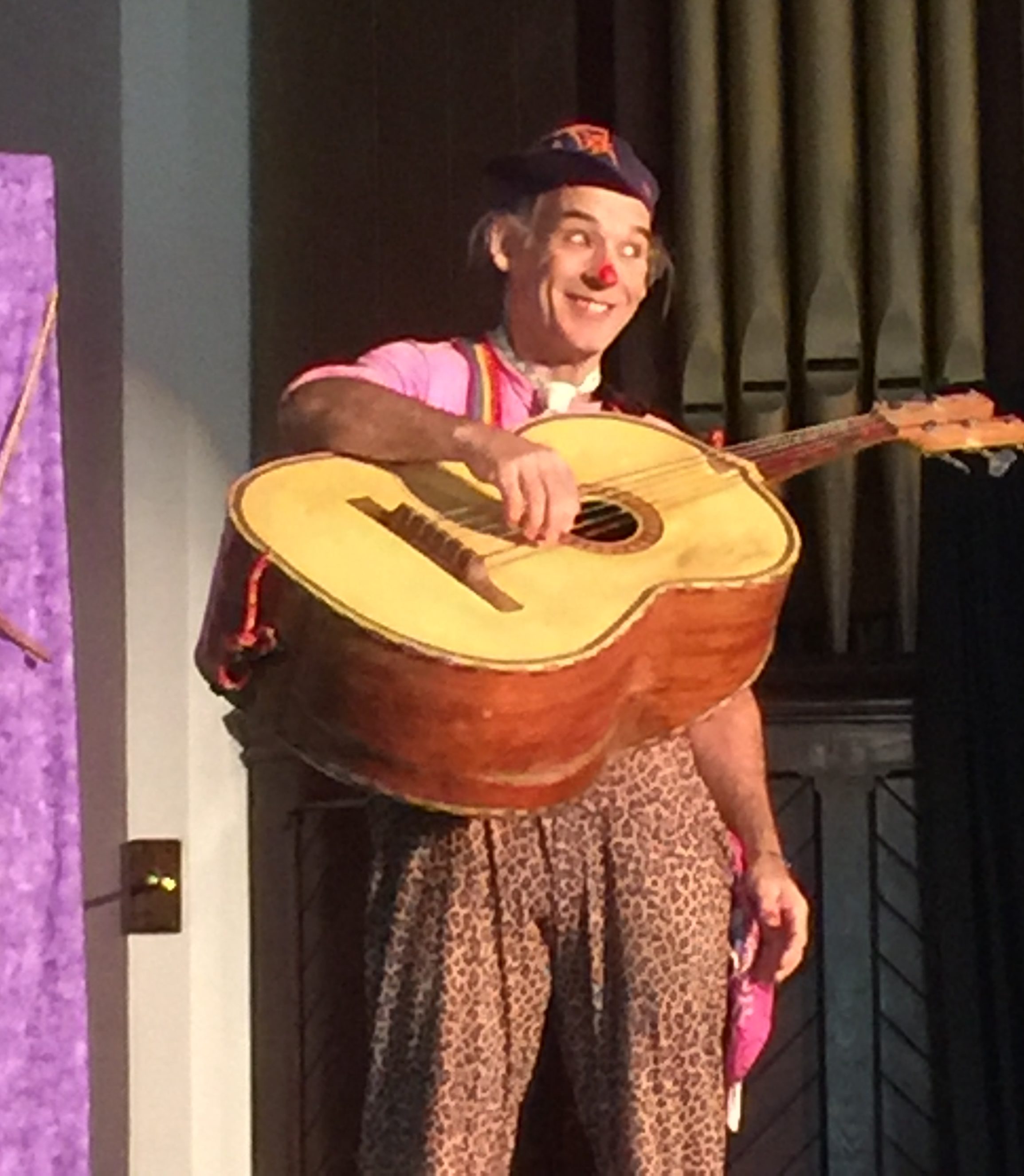 Nutshell top bananas 1 Spectrum Playhouse